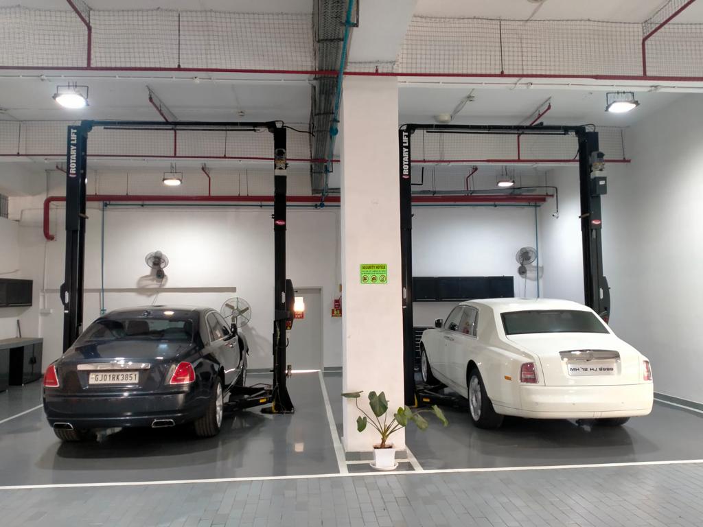 RollsRoyce Navnit Motors  Car Dealer in Andheri West