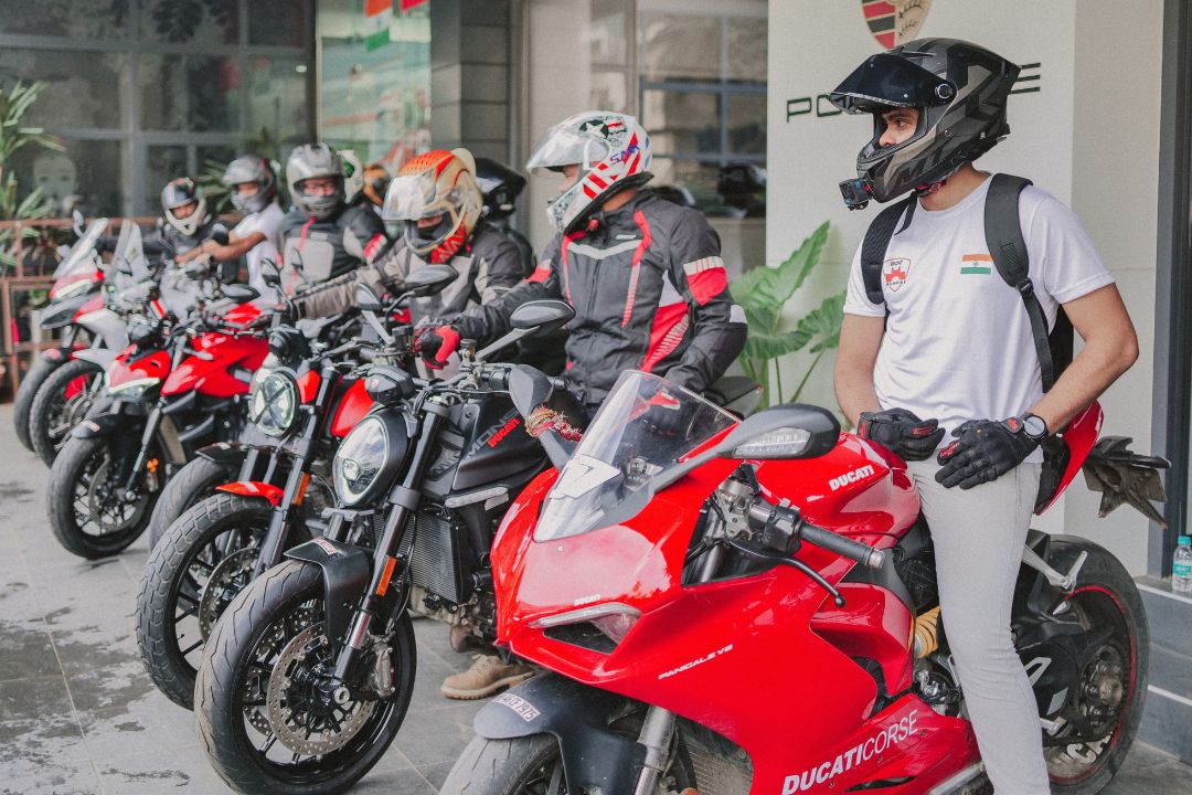 Ducati Bikes In Independence Day Ride Event Mumbai - Ducati Infinity