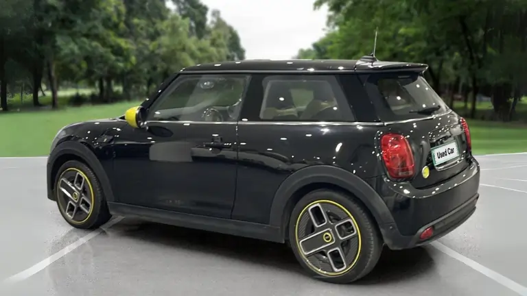 Second hand MINI Cooper Convertible in Mumbai