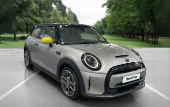 MINI Hatchback